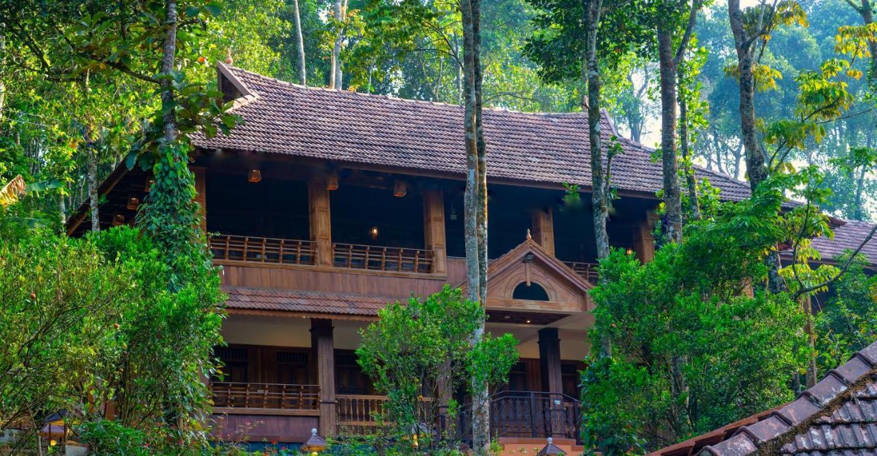 טקאדי Kalpavanam Heritage Resort מראה חיצוני תמונה